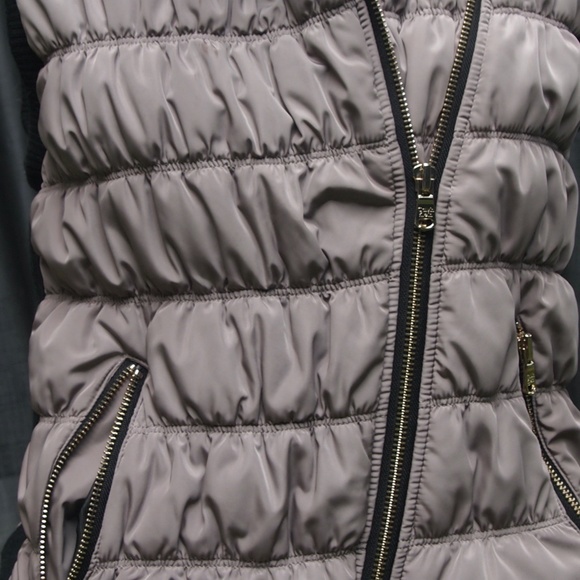 Calvin Klein, Grey/Black Vest - Picture 8 of 13